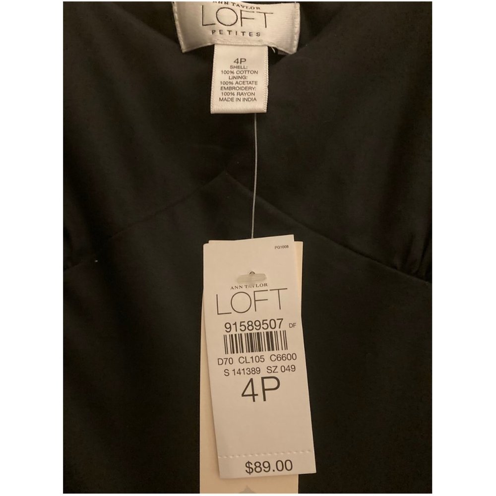 Anne Taylor Black Dress w Floral embroidery NWT 4P - Picture 5 of 5